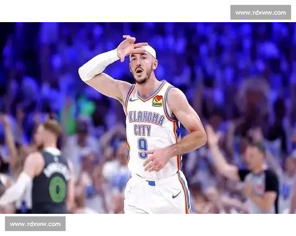 双冠后卫卡鲁索：雷霆更衣室的隐形领袖