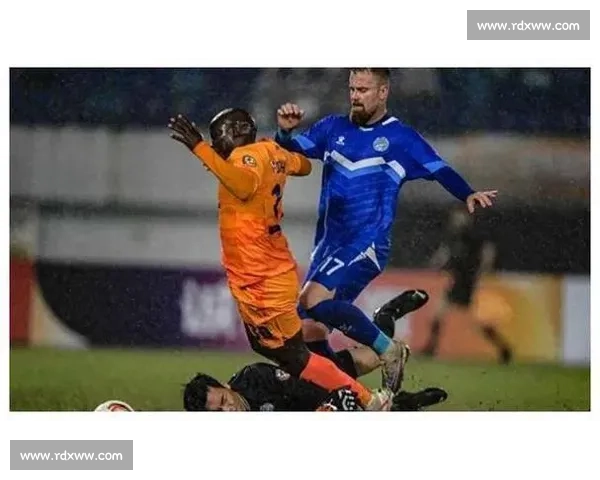 中甲积分榜：辽铁铜梁龙稳冲超 大连鲲城追平第四